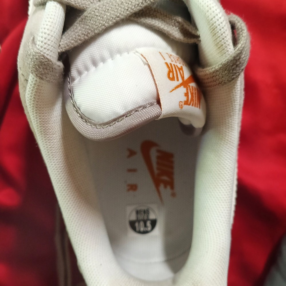 Men's Size 10.5 Nikes NIB - Picture 5 of 6